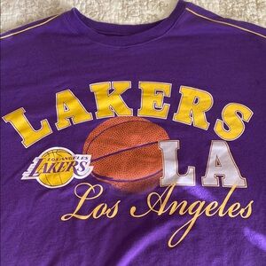 Los Angeles Lakers Purple sweatshirt Shirt size xxl